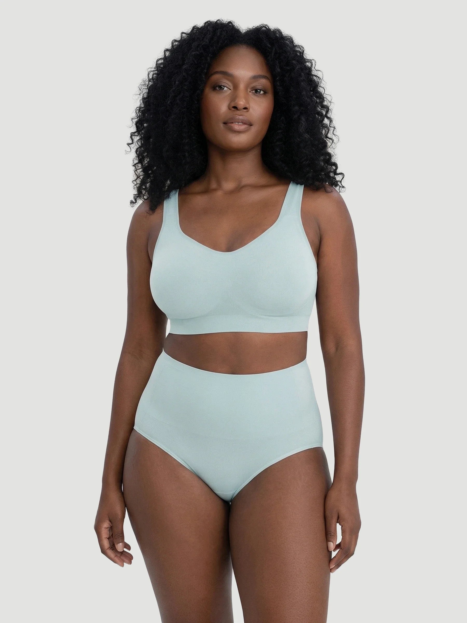 SPECIAL OFFER: Adjustable Wire Free Shaper Bra (Cups A-FF) + FREE Bra Extender 80% OFF