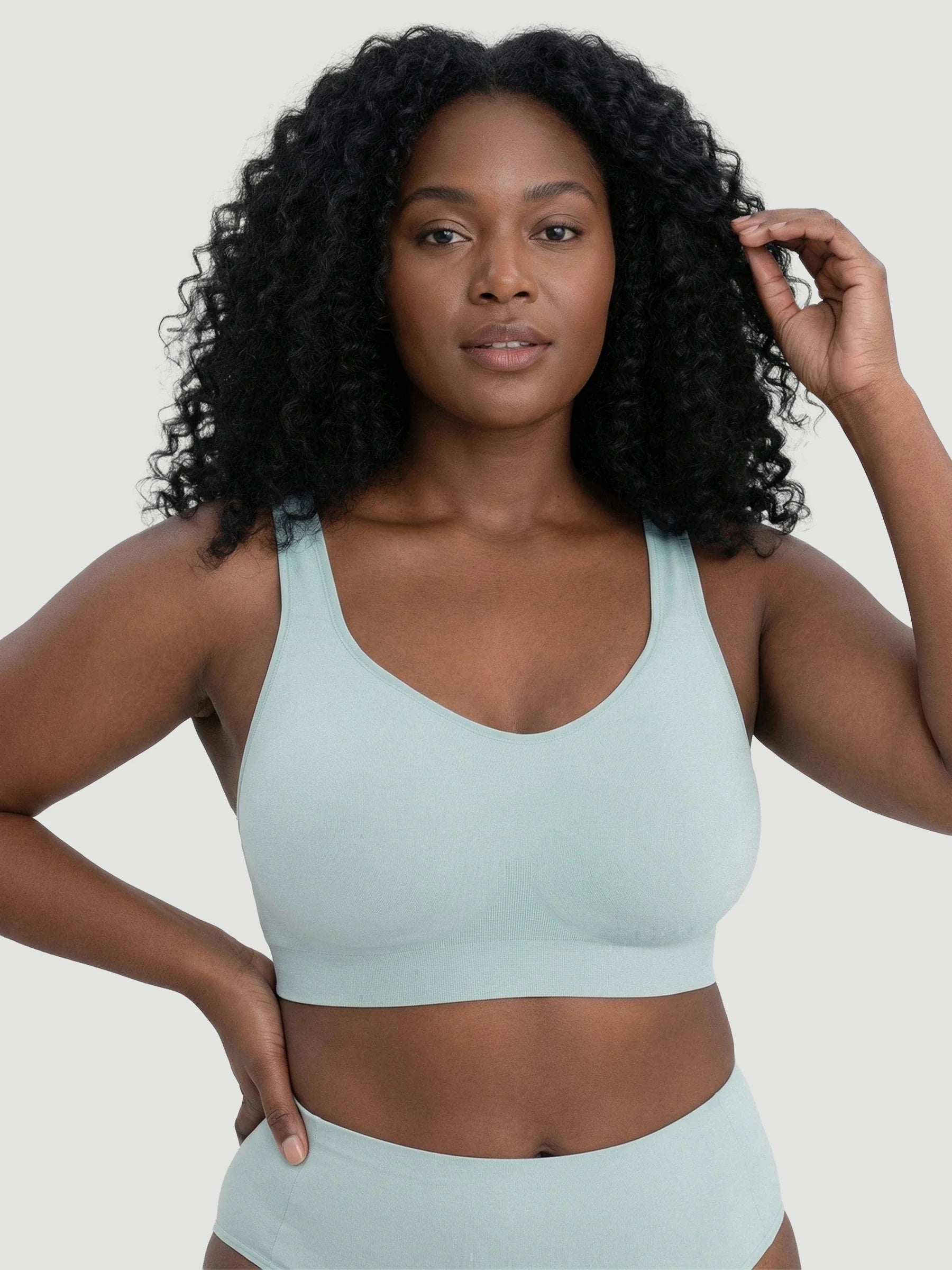 SPECIAL OFFER: Adjustable Wire Free Shaper Bra (Cups A-FF) + FREE Bra Extender 80% OFF