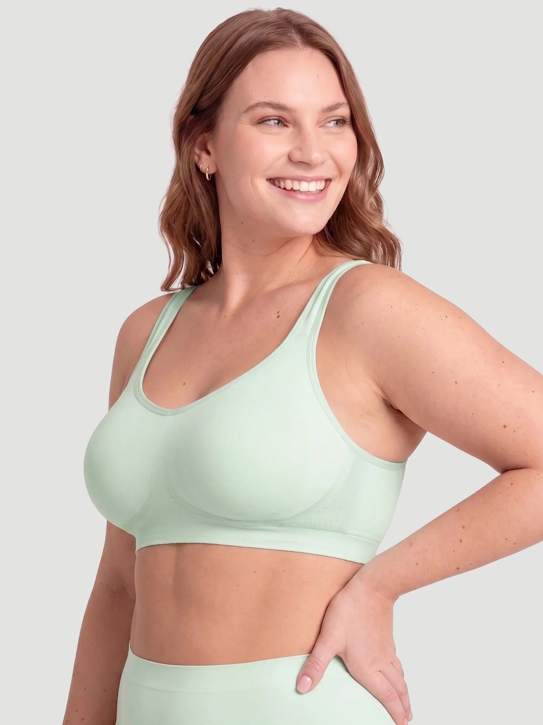 SPECIAL OFFER: Adjustable Wire Free Shaper Bra (Cups A-FF) + FREE Bra Extender 80% OFF